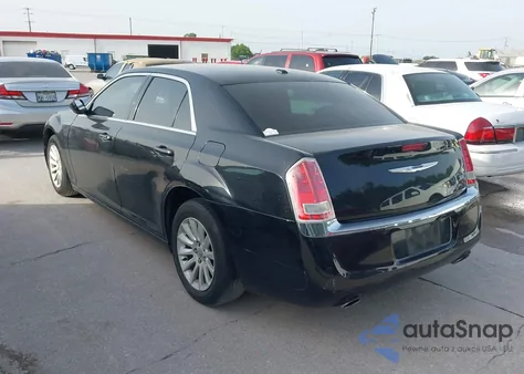 2014 Chrysler 300 из США, поврежденный, VIN 2C3CCAAG2EH341686